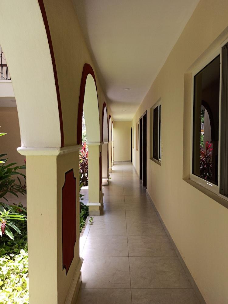 Hotel Catedral วัลลาโดลิด ภายนอก รูปภาพ